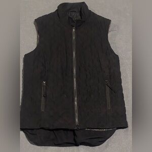 Outback Trading Co vest women’s size medium pre-owned‎ condition black